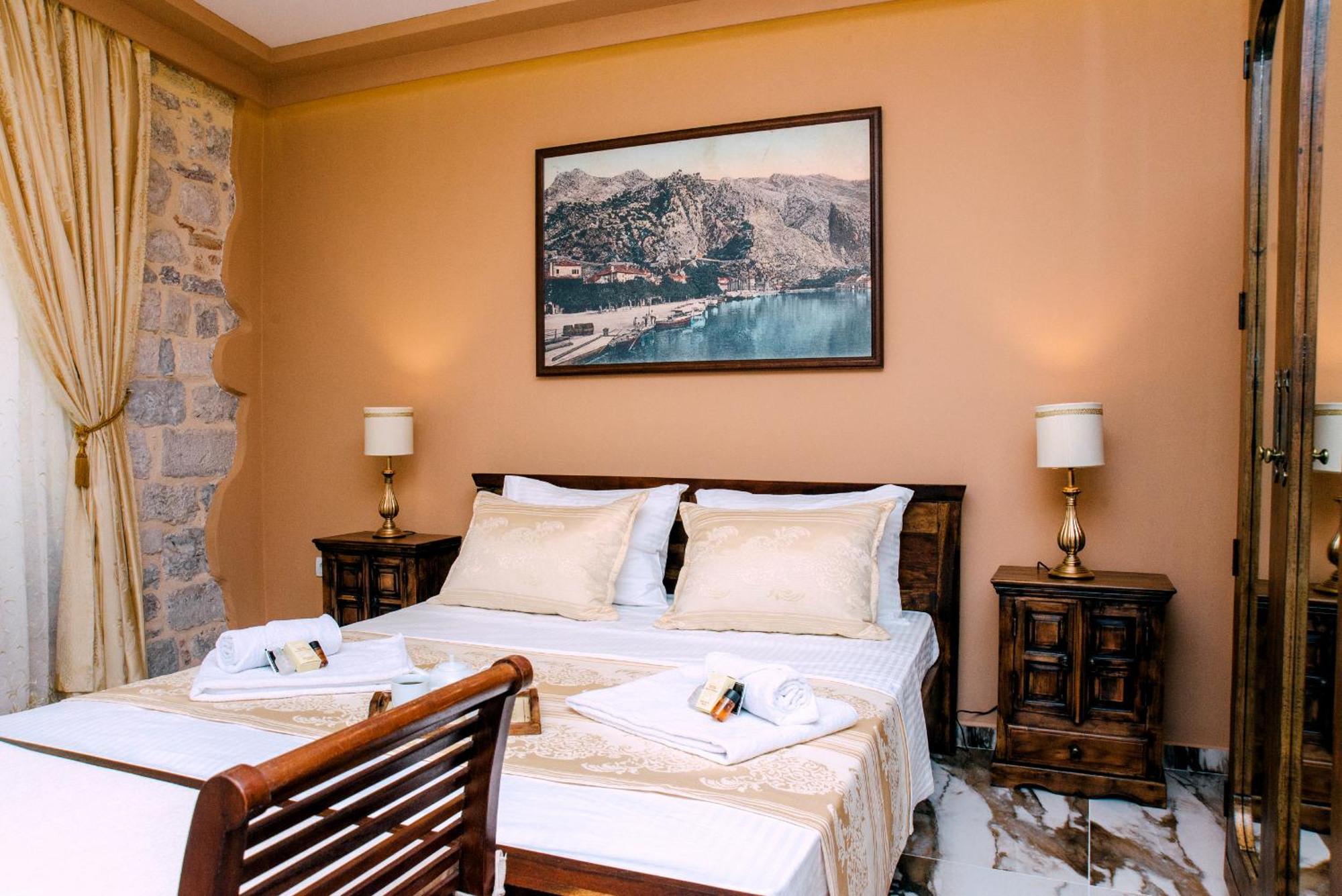 D & Sons Apartments Kotor Oda fotoğraf