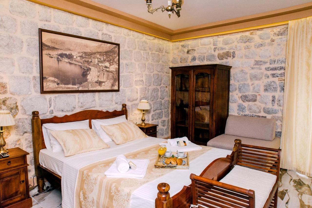 D & Sons Apartments Kotor Dış mekan fotoğraf