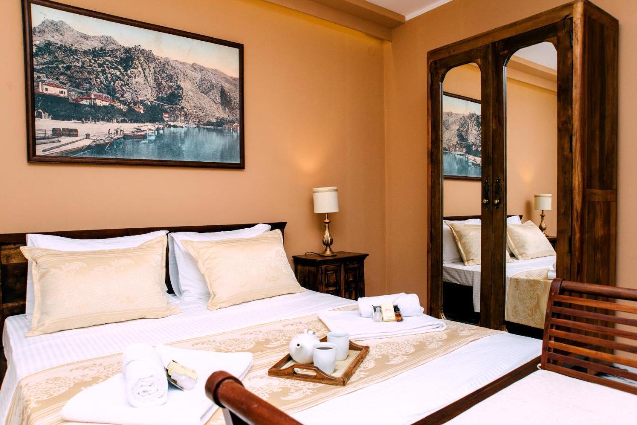 D & Sons Apartments Kotor Dış mekan fotoğraf